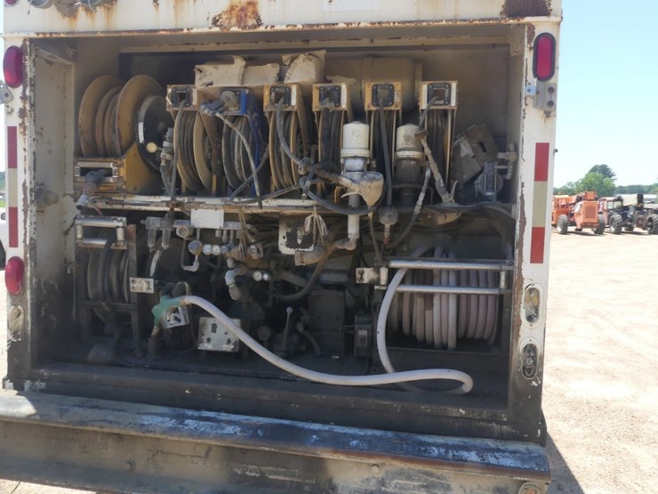 2007-caterpillar-c7-image-4