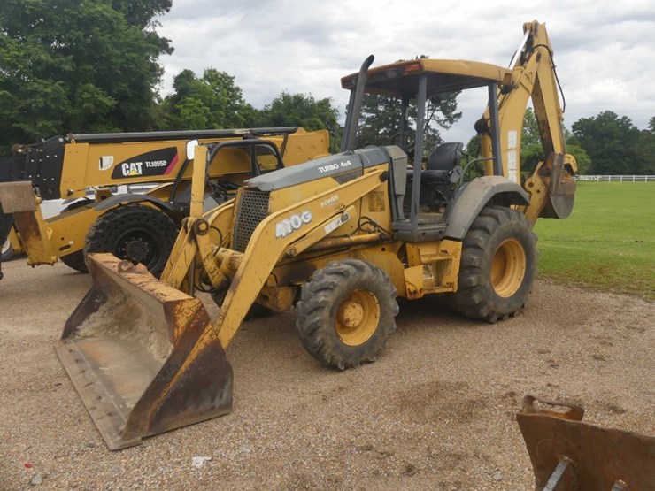 2002-deere-410g-image-1