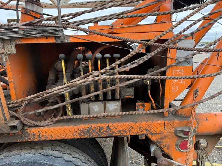 franks-mobilrig-300-1287/160-dtd-ht-96’-215k-4-axle-well-service-workover-rig-image-16