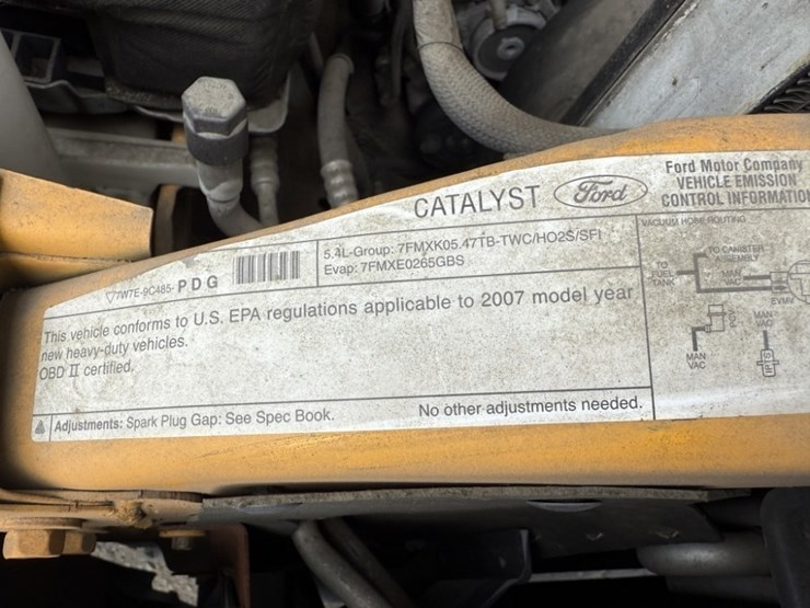 2007-ford-f350-image-15