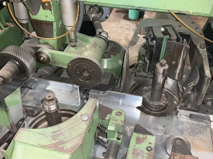 #166-•-weinig-22al-hydromat-moulder-image-17