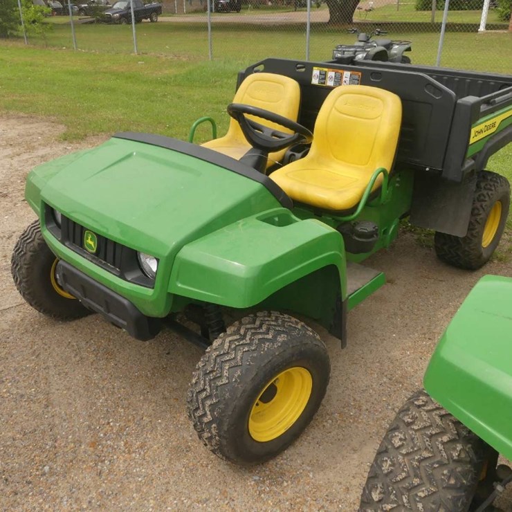 2024 JOHN DEERE GATOR