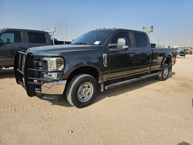 2018-ford-f250-image-1