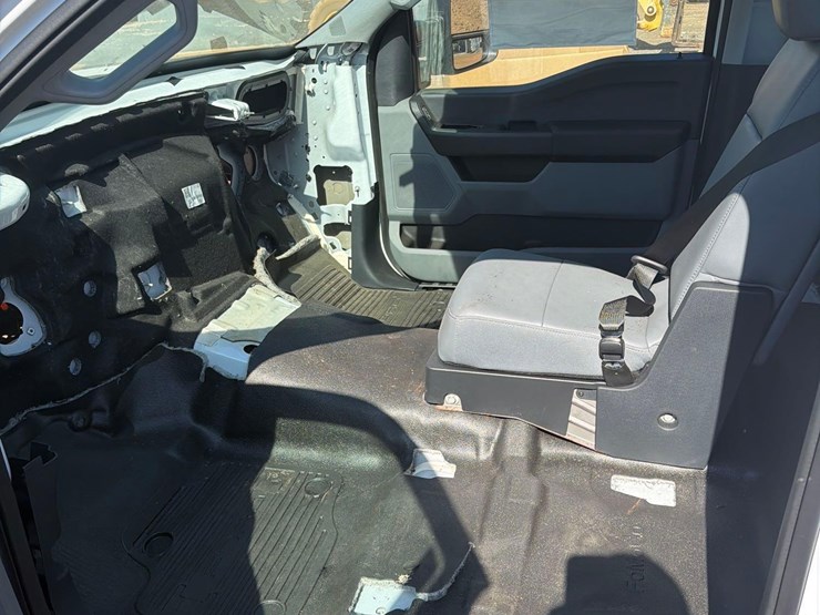 2024-ford-f550-image-5
