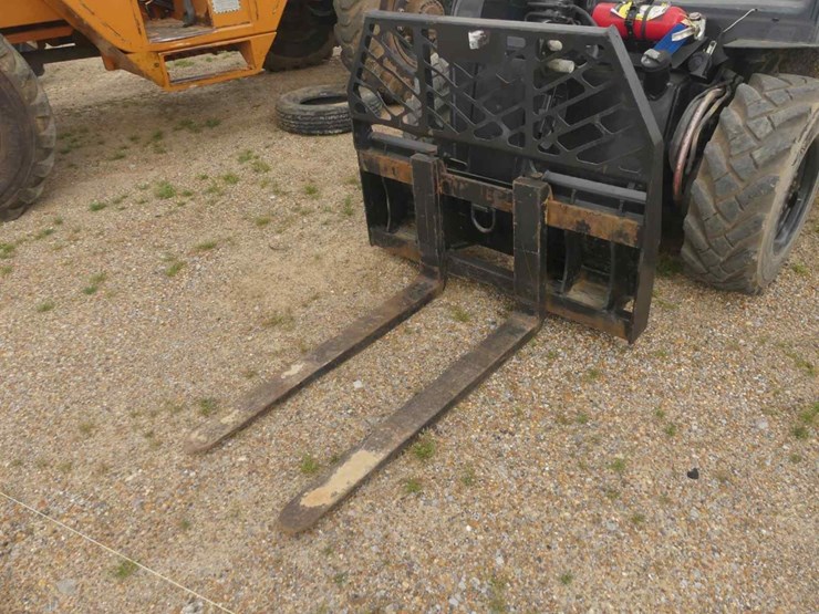 jcb-515-40-image-7