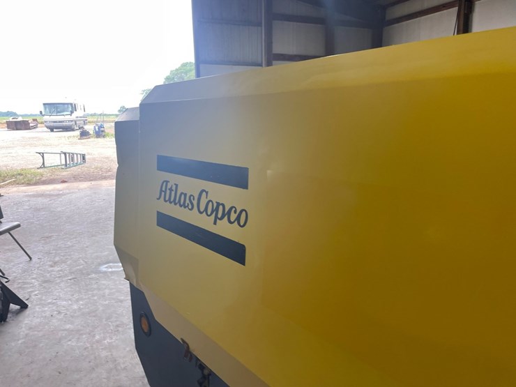 2013-atlas-copco-xas400-image-7