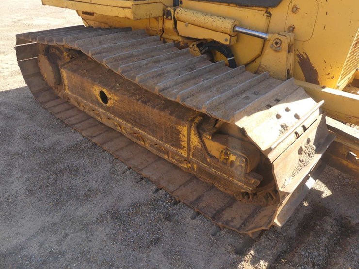 2007-komatsu-d39px-21-image-9