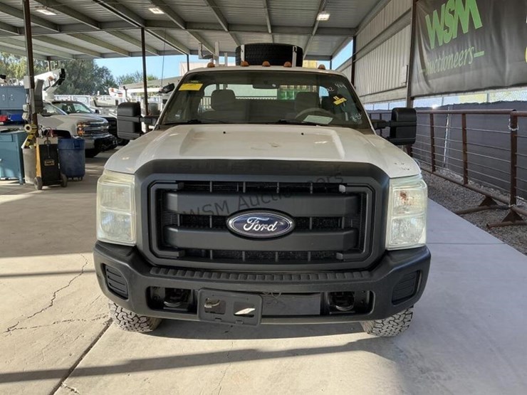 2012-ford-f350-image-3