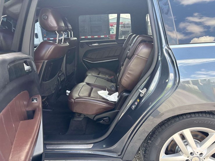 2014-mercedes-benz-gl450-image-20