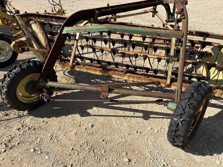 john-deere-670-image-4