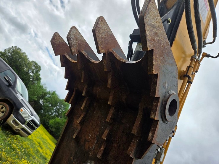 2022-liugong-excavator---only-318-hours-image-36