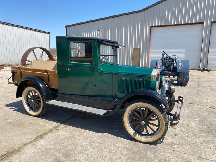 1922-gray-pickup-restored-image-1