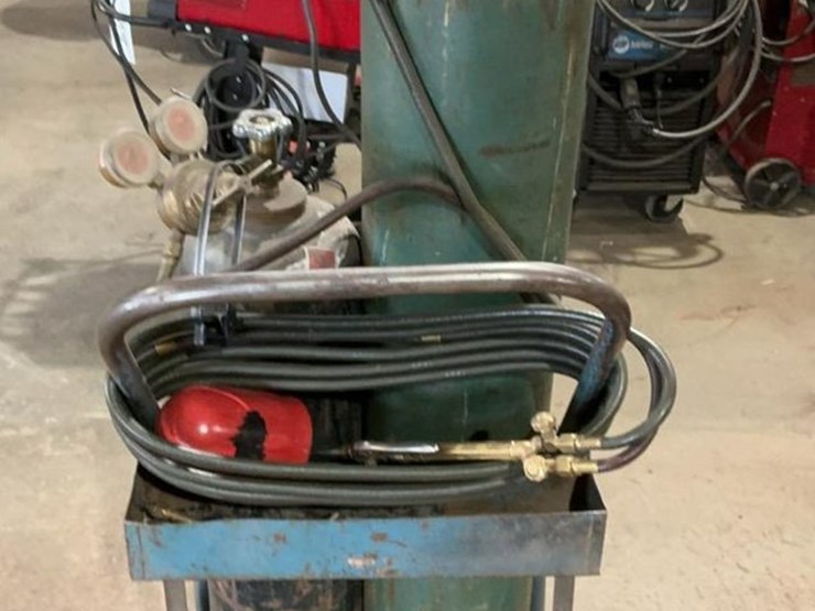#107-•-acetylene-torch-cart-image-1