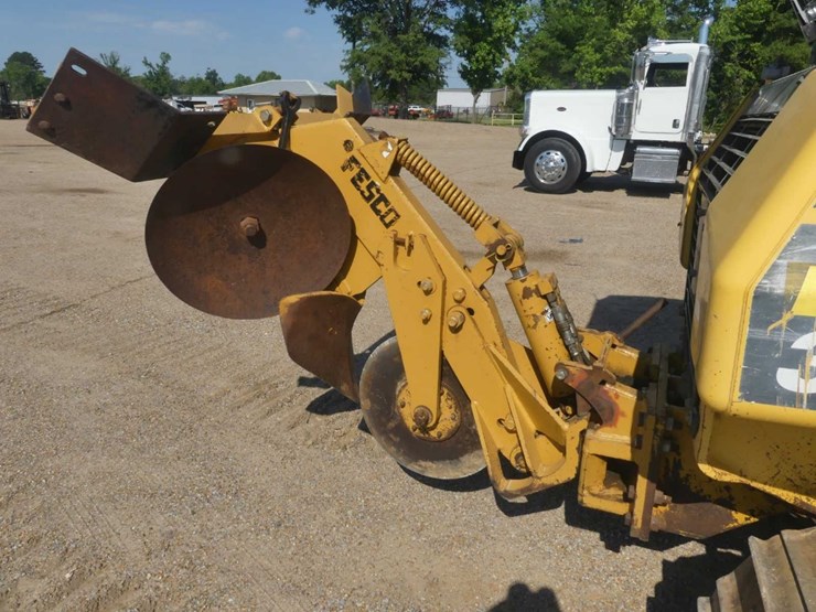 2013-komatsu-d39px-23-image-12
