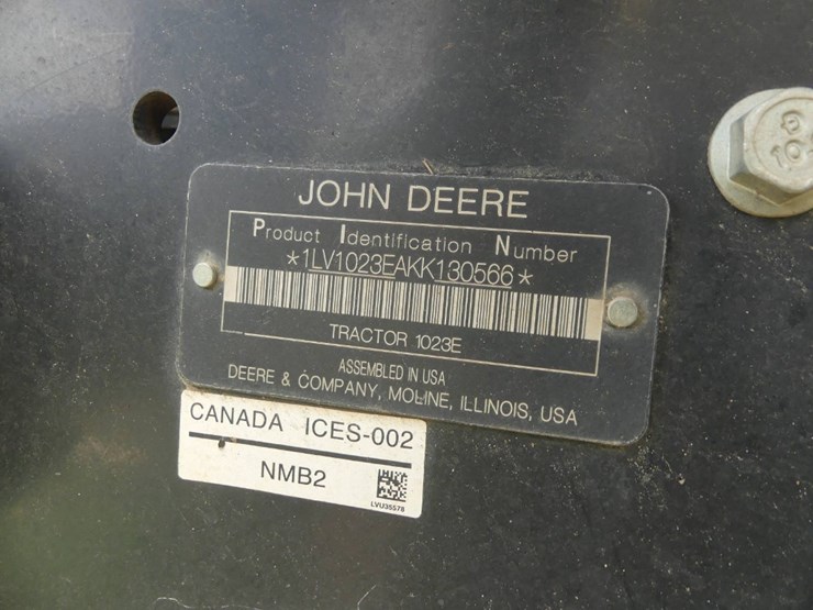john-deere-1023e-image-12