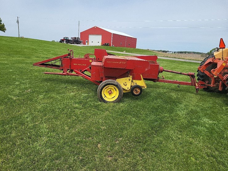 new-holland-273-image-2