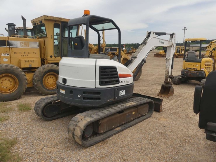 2019-bobcat-e50-image-3