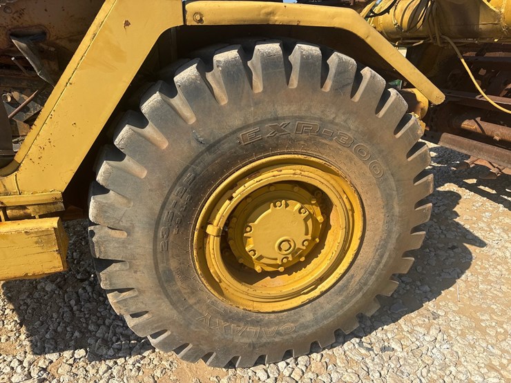 caterpillar-613b-image-5
