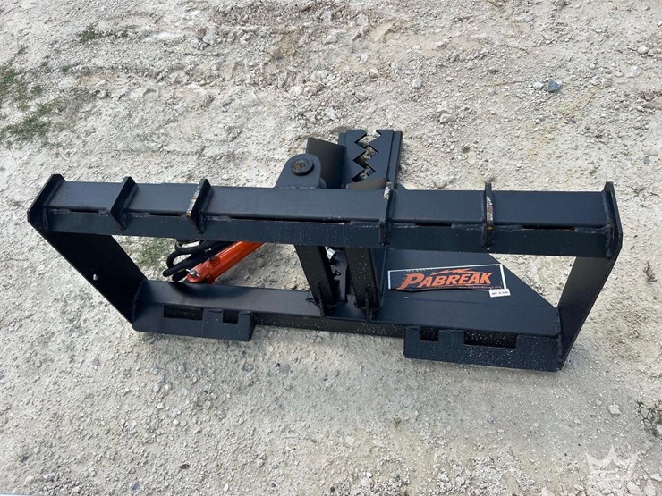 2026-pabreak-hydraulic-tree-and-post-puller-skid-steer-attachment-image-3