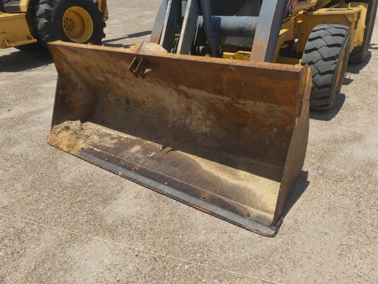 2013-deere-310k-image-10