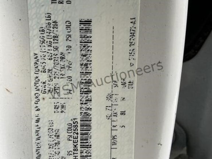 2019-ford-f550-image-17