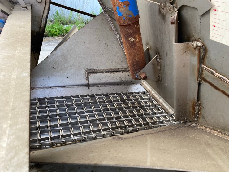doyle-fertilizer-spreader-image-8
