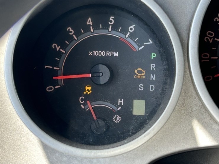 2007-toyota-tundra-sr5-image-22