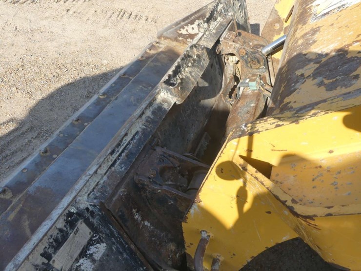 2016-caterpillar-289d-image-6