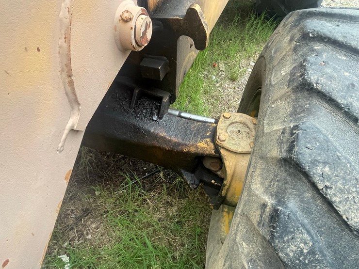 jcb-1550b-image-39