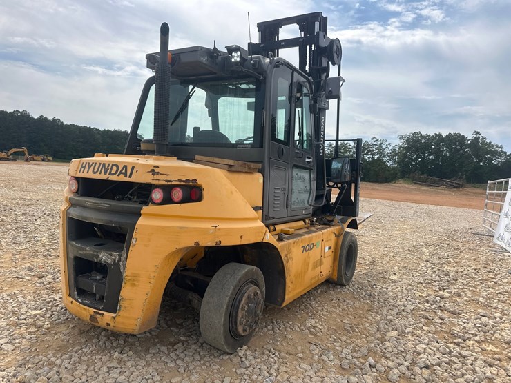 2019-hyundai-70d-9-image-4