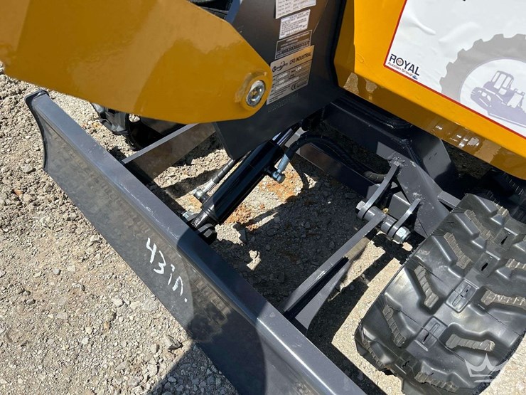 mini-excavator-image-20