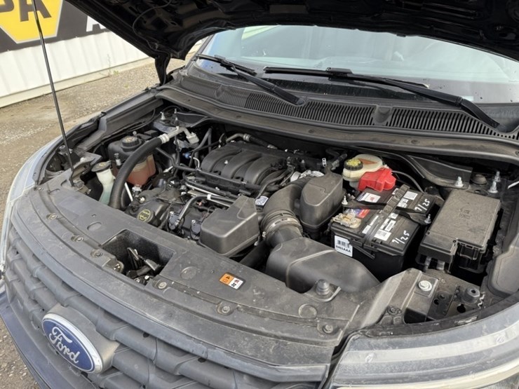 2016-ford-explorer-image-20