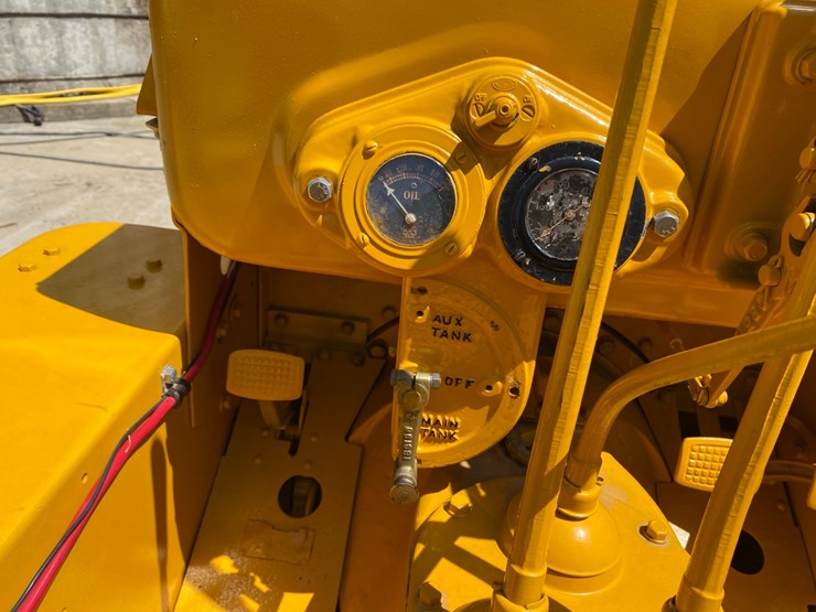 caterpillar-22-image-23