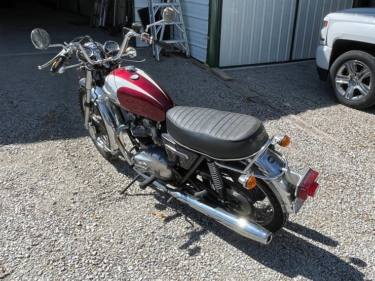 #136-•-1977-triumph-motorcycle-(has-wi-title)-(waupun,-wi)-image-7