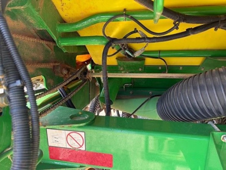 2010-john-deere-1990-image-52