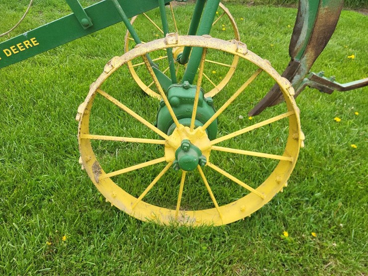 john-deere-1-shank-subsoiler---nice-image-11