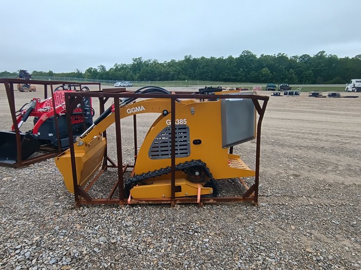 #24712-•-2025-ggma-gg385-mini-skid-steer-image-1