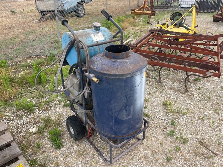 #40224-•-hot-water-pressure-washer-image-2