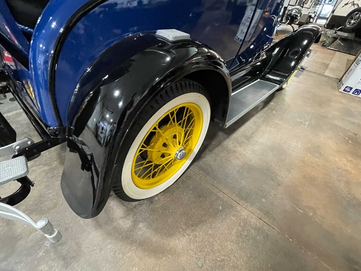 1928-ford-model-a-image-36