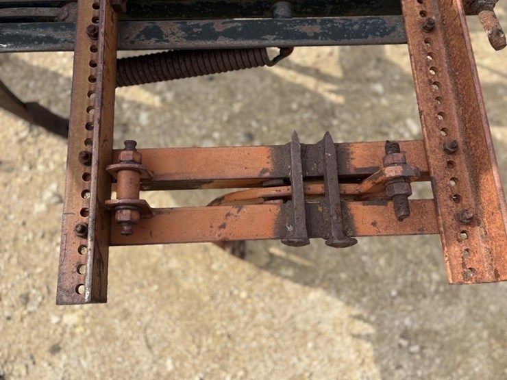 l3---5'-chisel-plow-image-6