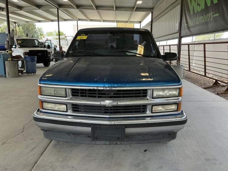1999-chevrolet-2500-image-3