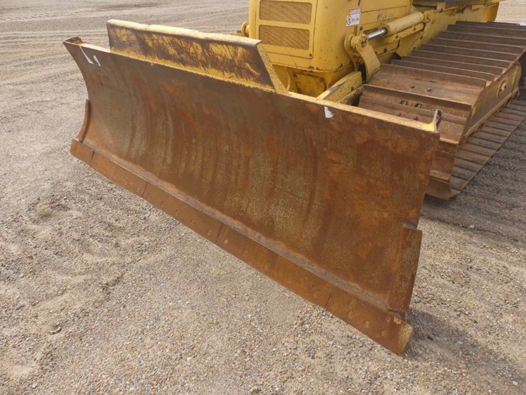 2017-komatsu-d39px-24-image-8