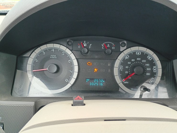 2008-ford-escape-image-48