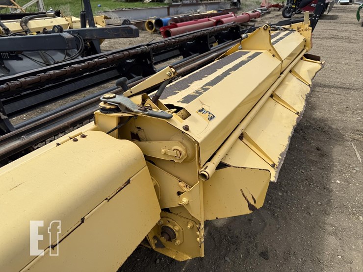 new-holland-18hs-image-24