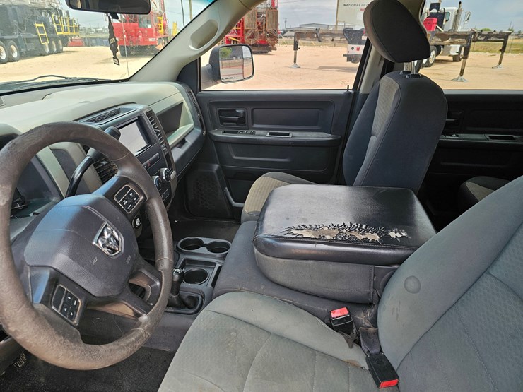 2012-dodge-2500-image-8
