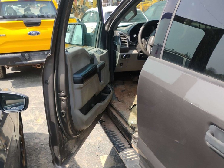 2018-ford-f150-image-13