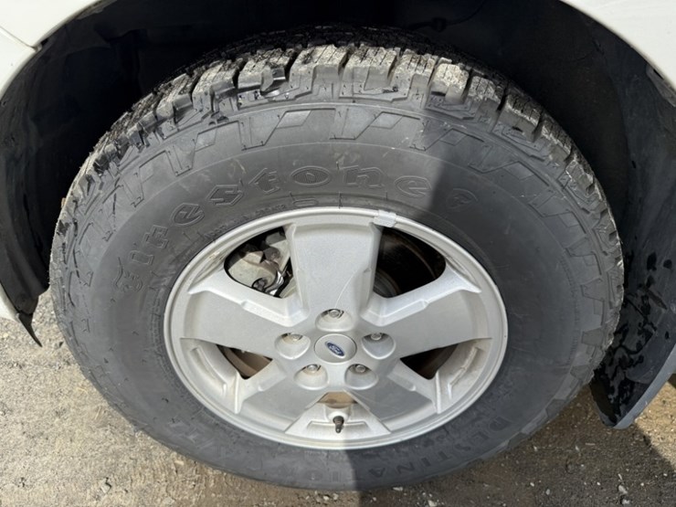 2012-ford-escape-image-15