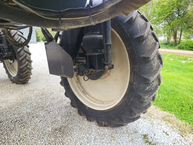 wilmar-7400-sprayer-image-29