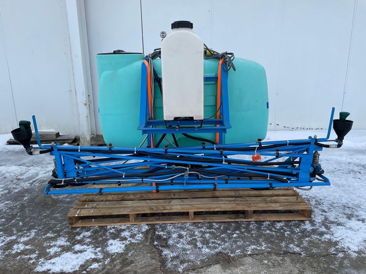 berthoud-3pt-sprayer-image-8