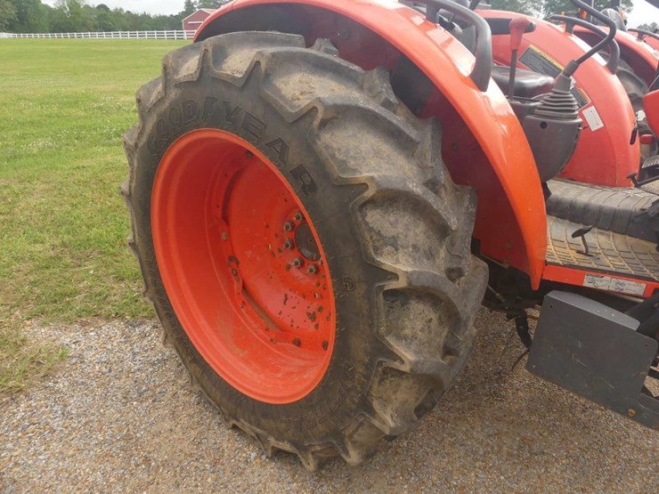 2023-kubota-m7060hd-image-11